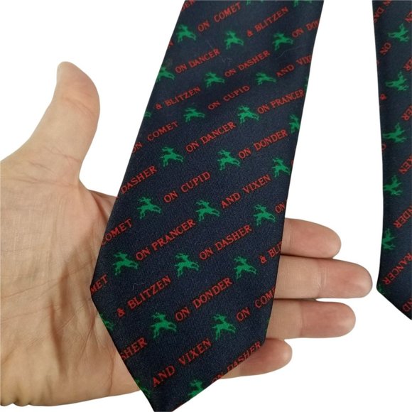 Vintage Neck tie GALLERY ORIGINALS Exclusive CHRISTMAS Reindeer Theme Holiday - Picture 9 of 9